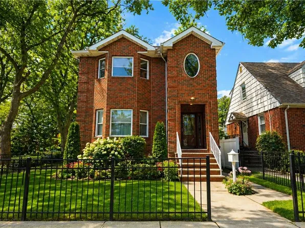 62 Coddington Ave, Staten Island, NY 10306