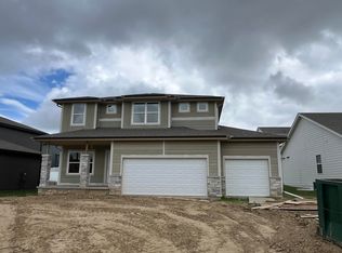 1861 Hemlock St, Council Bluffs, IA 51503