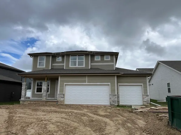 1861 Hemlock St, Council Bluffs, IA 51503