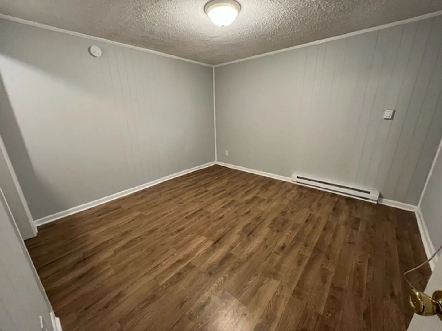 1 bed 1 bath off W. Broad St — Photo 4