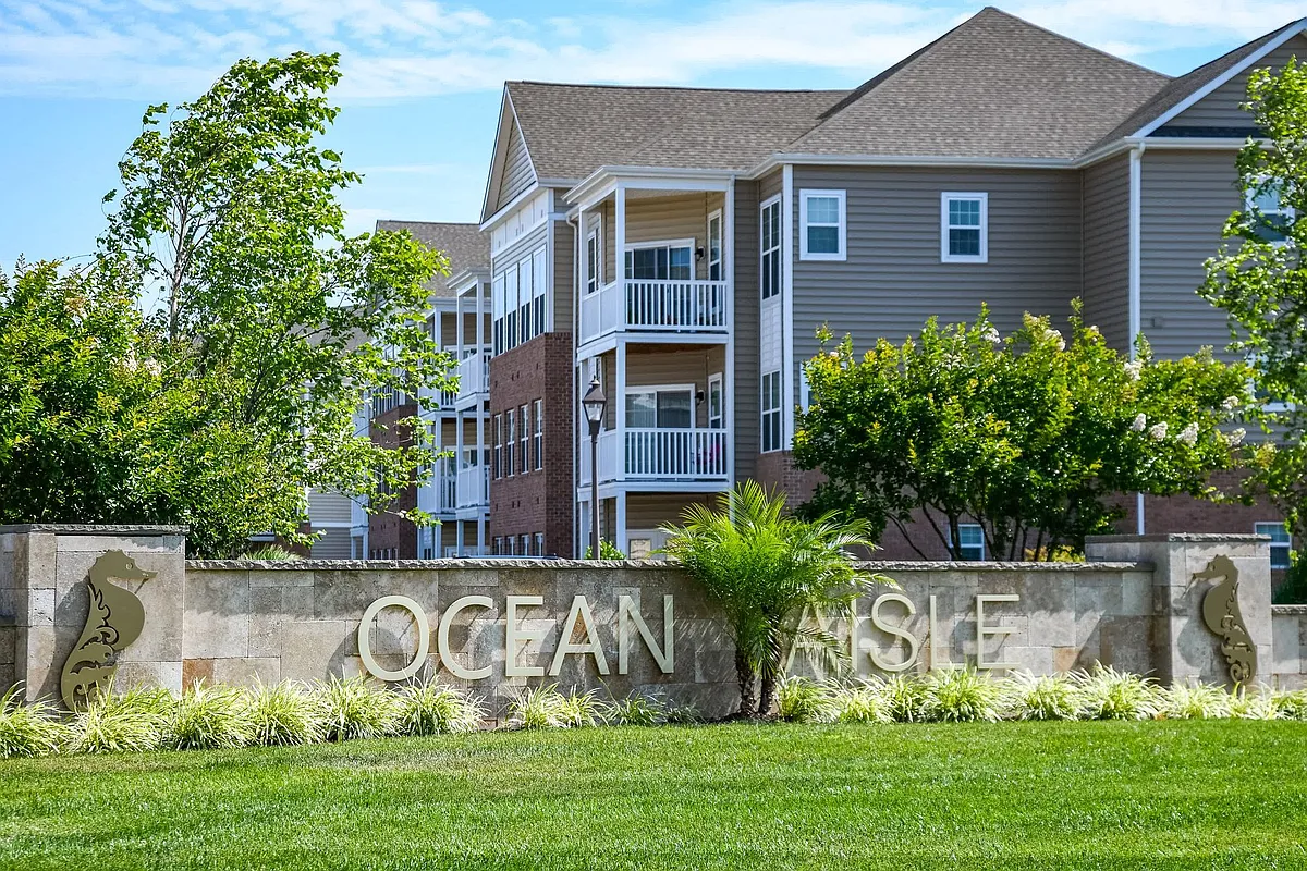 Welcome Home to Ocean Aisle - Ocean Aisle
