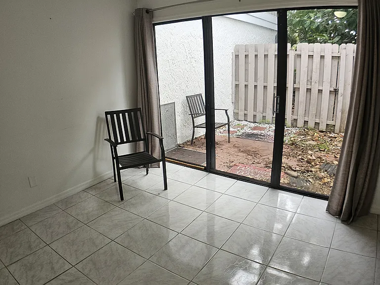 4001 Beneva Rd #123 — Photo 7