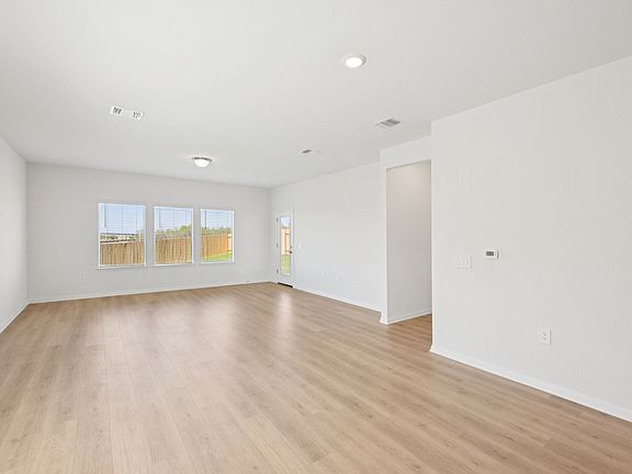The Winedale 880 Floorplan