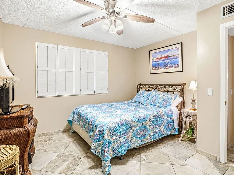 6035 Sea Ranch Dr #404 — Photo 14