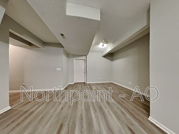 4th image of 4216 Woodland Ave