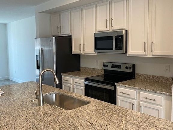 4th image of 4760 Terra Esmeralda Dr