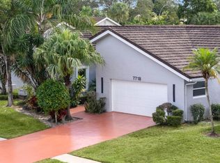 7718 San Mateo Drive E, Boca Raton, FL 33433