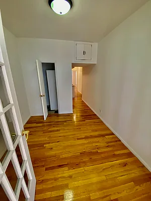 Rented by Douglas Elliman | media 27