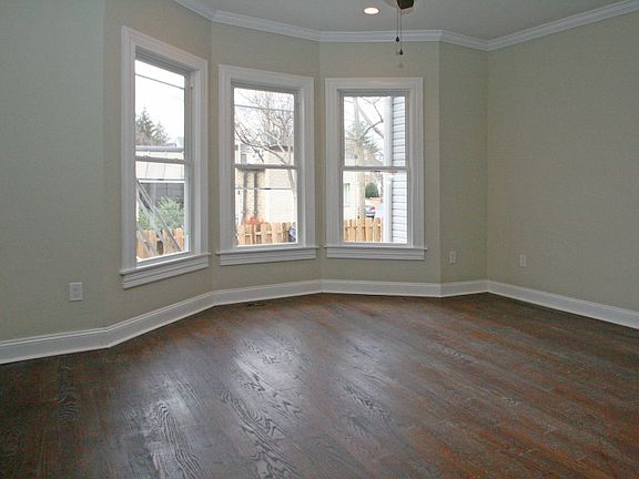 2nd image of 235 Claremont Ave APT 4