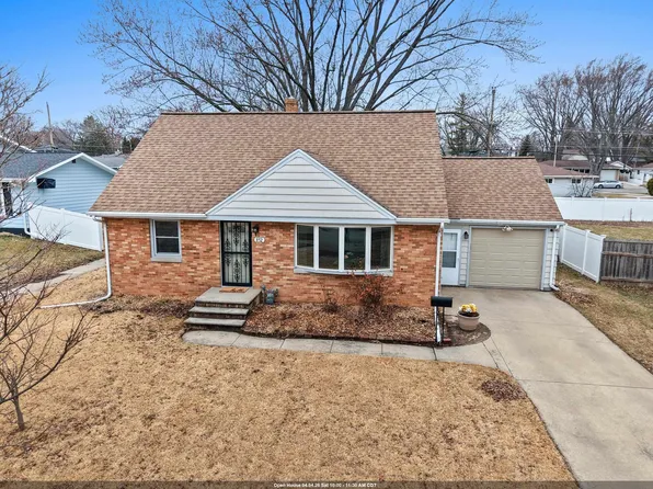 852 Raymond St, Green Bay, WI 54304