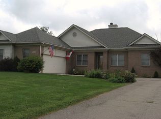 4380 Sebring Dr, White Lake, MI 48383