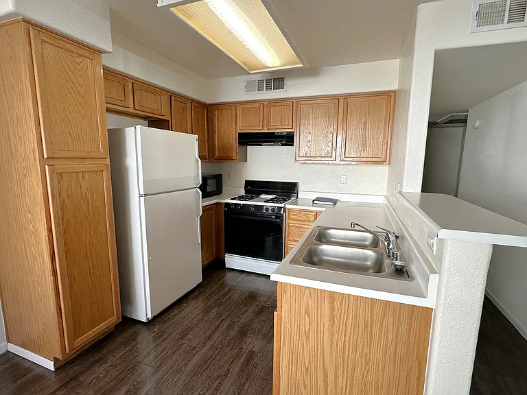 3067 Key Largo Dr #102 — Photo 5