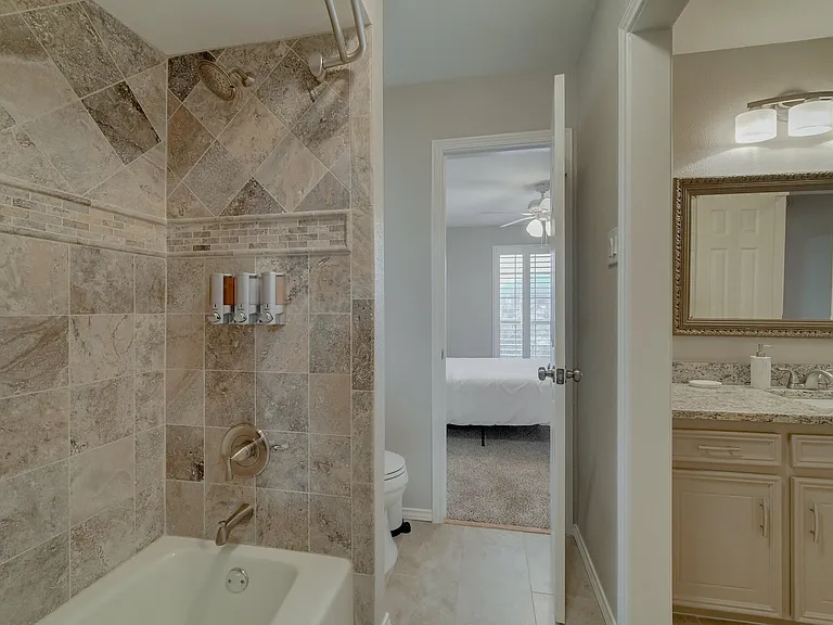 502 Stillmeadow Dr — Photo 30