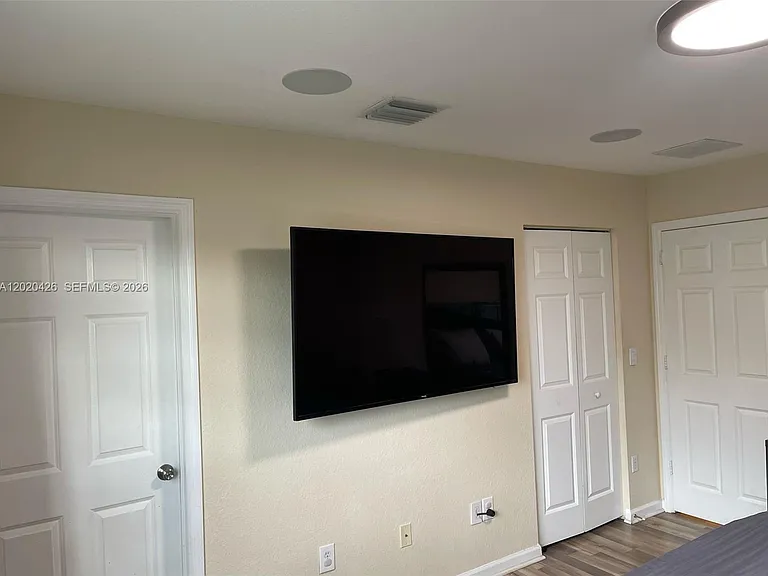2043 Nassau Dr #2043 — Photo 24
