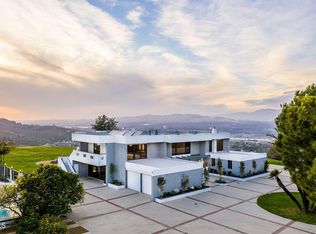 11365 Presilla Rd, Camarillo, CA 93012