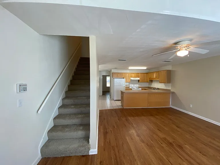The Cove - 2210 — Photo 5
