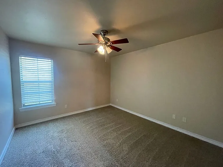 132 Lola Cir — Photo 15