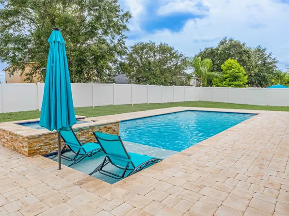 1084 Santa Cruz St, Saint Augustine, FL 32092