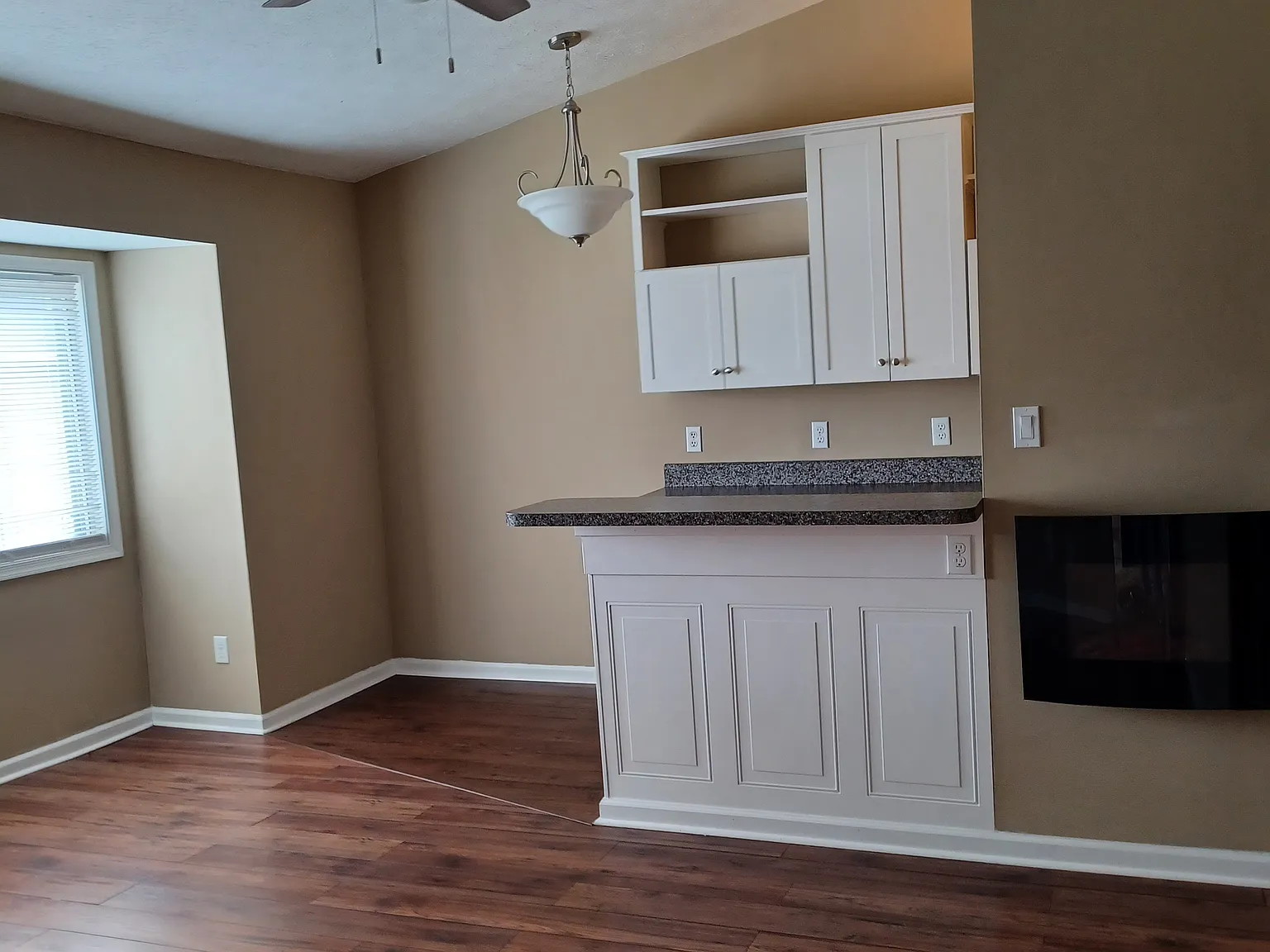 1 bed, 620 sqft, $1,075 — Photo 3