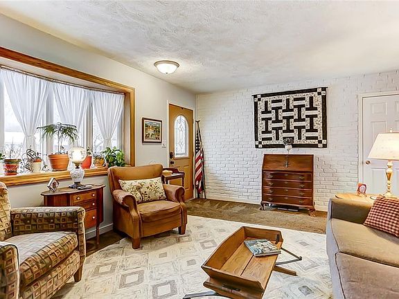 4th image of 108 W Boitnott Dr