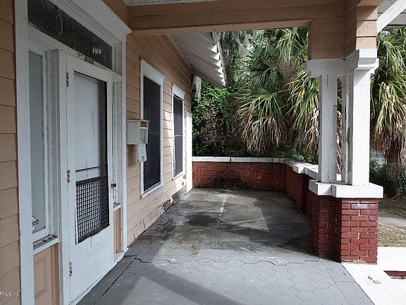 4th image of 4302 Pearl St