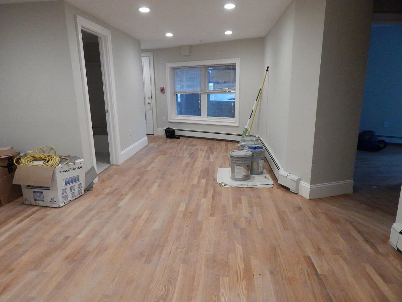 Ball Square / Spring Hill area, 5 bedroom, 2 bathroom apartment — Photo 2