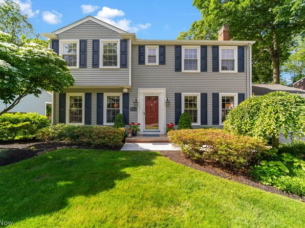 28511 Knickerbocker Rd, Bay Village, OH 44140