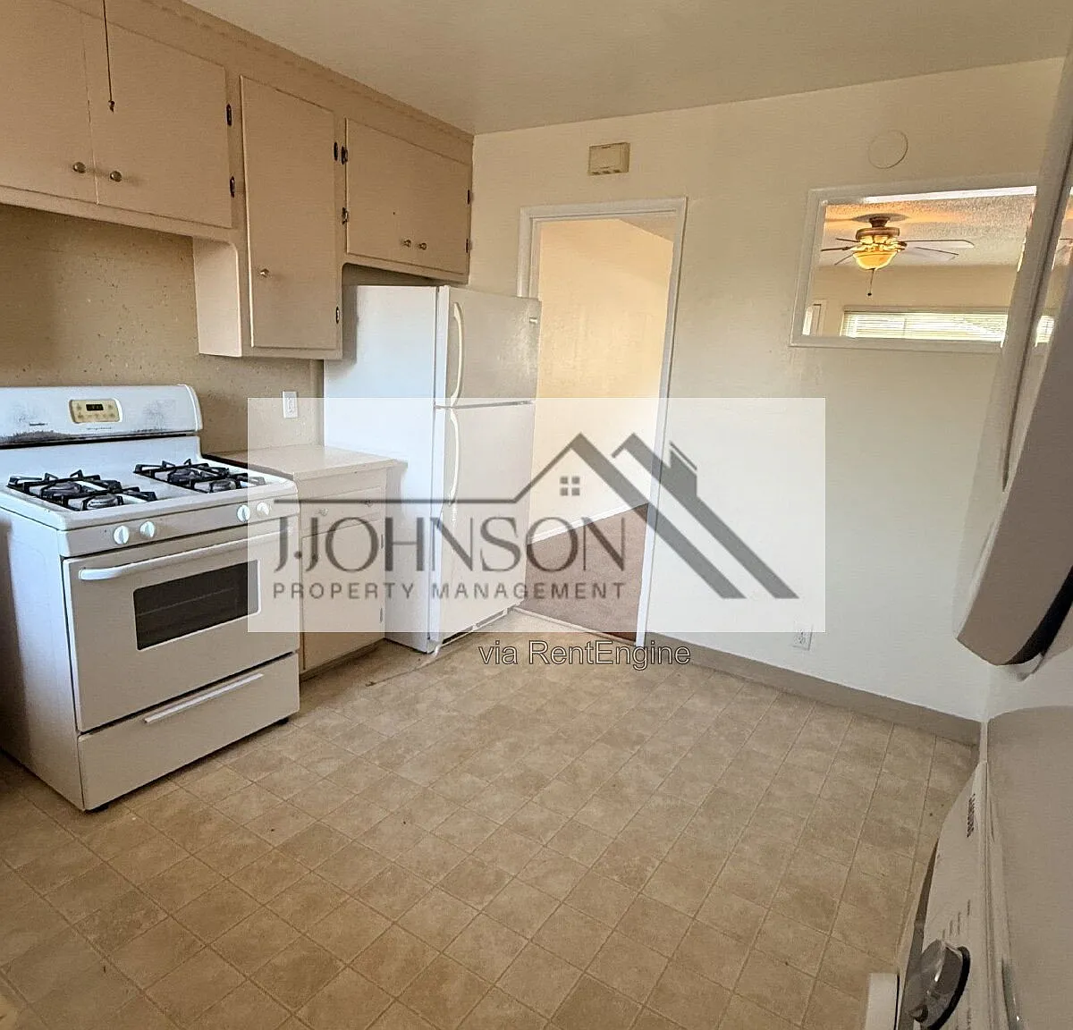 2 bed, 1.0 bath, $2,100 — Photo 4