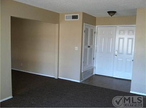 3rd image of 3314 E Glen Dr