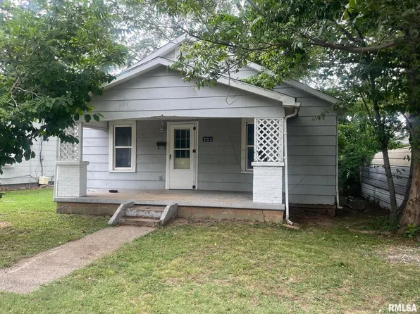 203 W 17th St, Metropolis, IL 62960