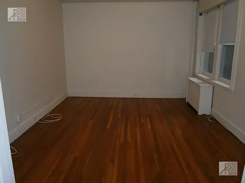 4 Vinal St Photo 1
