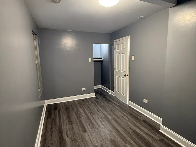 3052 W Lyndale St #2 — Photo 8
