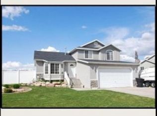 1106 W 4200 S, Riverdale, UT 84405