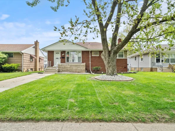 383 Clyde Ave, Calumet City, IL 60409