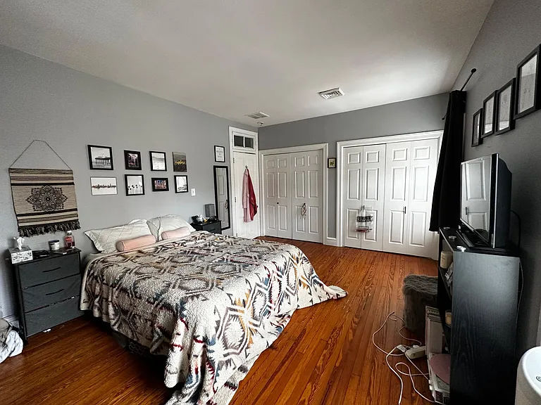 1204 Delaware Ave #3 — Photo 23