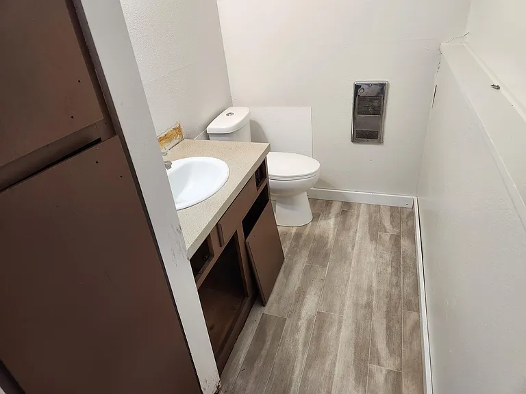 1502 Delta Dr — Photo 7