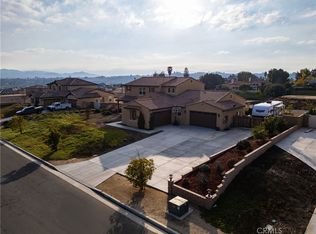 16909 Suttles Dr, Riverside, CA 92504