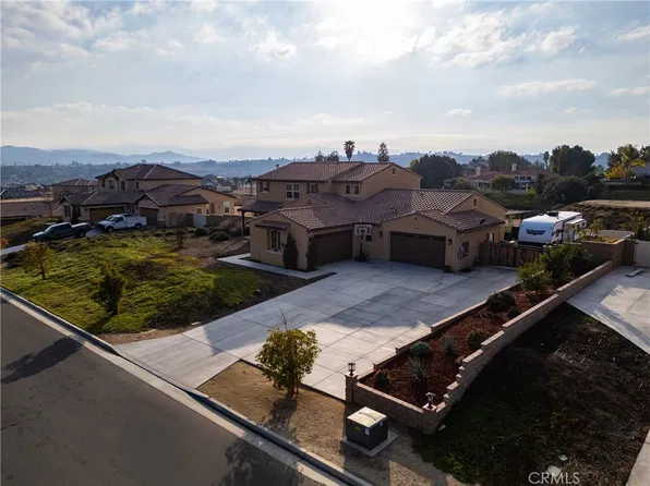 16909 Suttles Dr, Riverside, CA 92504