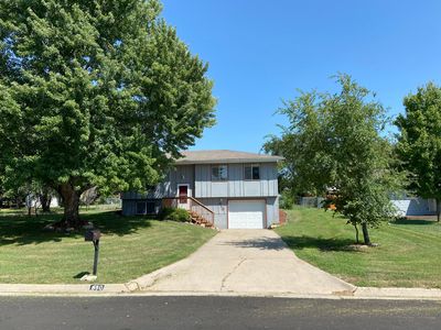 610 Knollwood St, Wakefield, KS, 67487