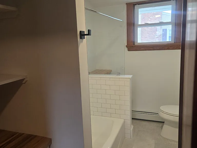 38 Maple St — Photo 6
