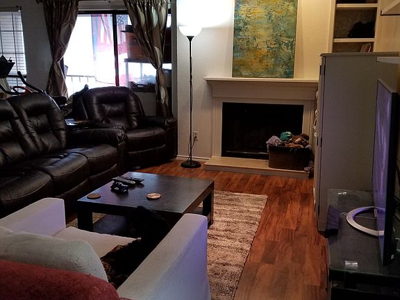 3rd image of 1202-404 Thorpe Ln