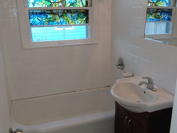 E1F1CAA6-3628-412B-BF8A-042CFBC1DB6D