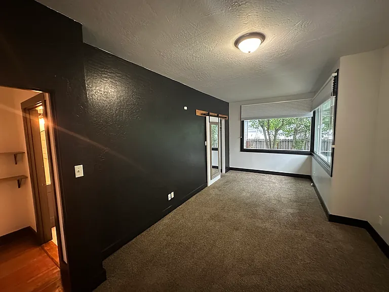 23 Rose Ave — Photo 25