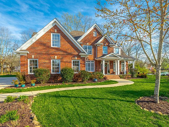 2nd image of 1504 Abbington Ct
