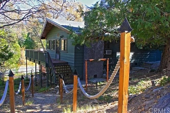 1st image of 713 Tyrol Dr