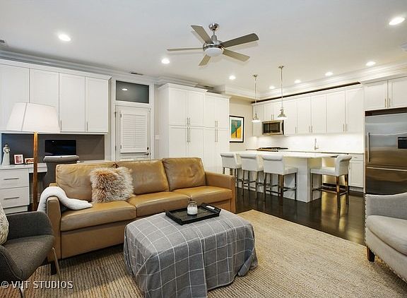 4th image of 1717 N Crilly Ct APT 1