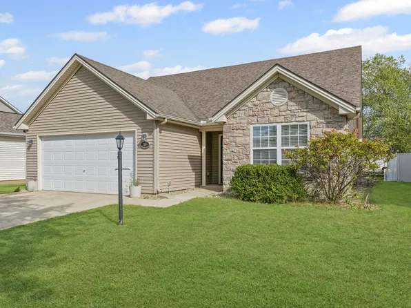 708 Yalow Dr, Champaign, IL 61822