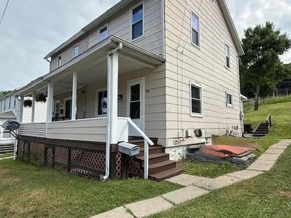 483 2nd St #37, Windber, PA 15963