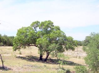 2 River Tree Rd N, Leakey, TX 78873