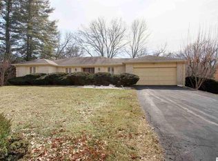 2820 Curved Creek Rd, Quincy, IL 62301